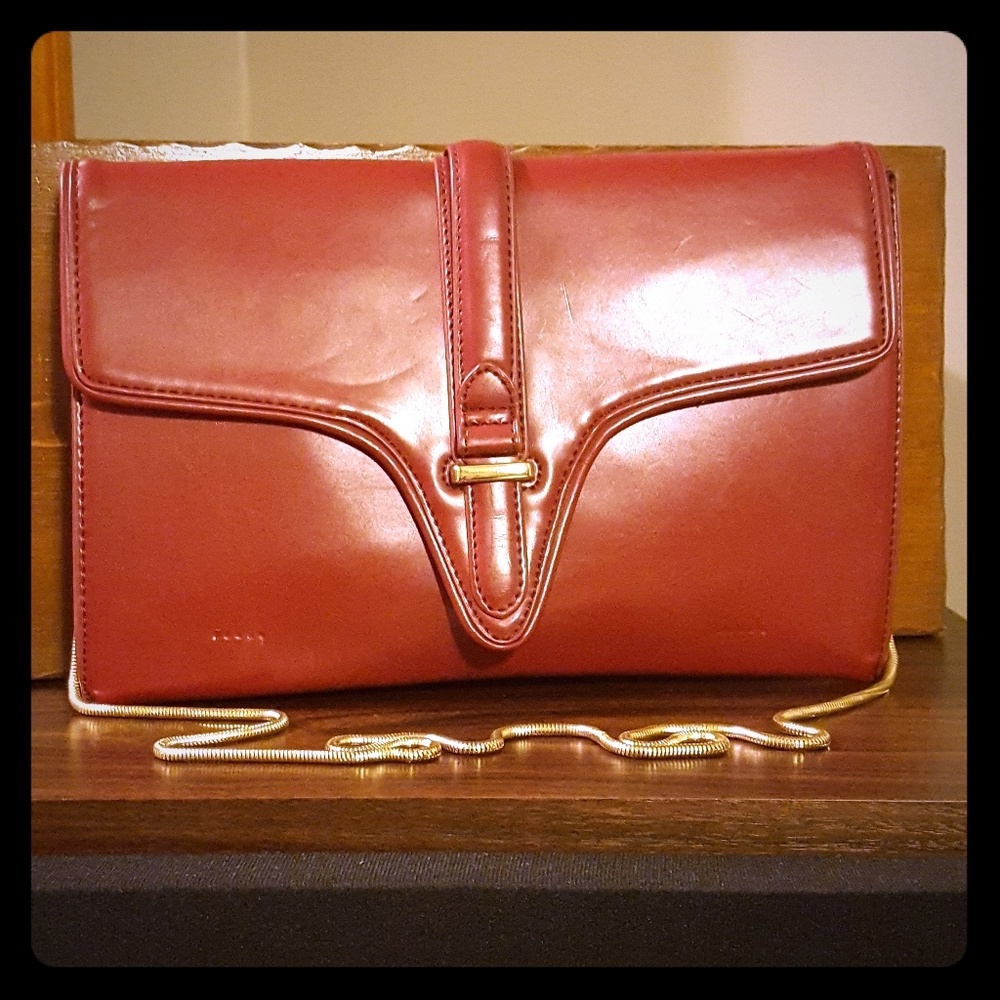 Zara basic clutch